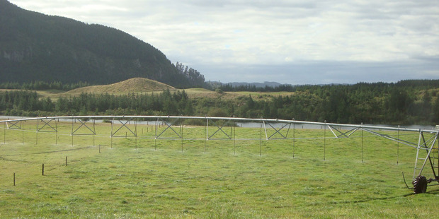 farm_land_irrigator_620x310