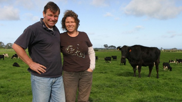 Taranaki organic dairy farmers Stephen and Janet Fleming say the new payment system should encourage more farmers into organics.